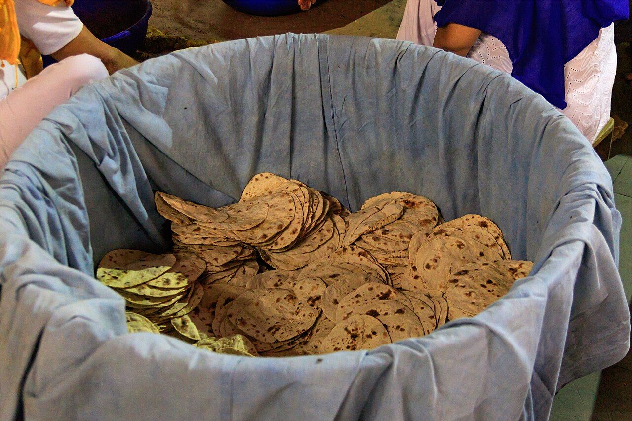Fresh rotis for the langar