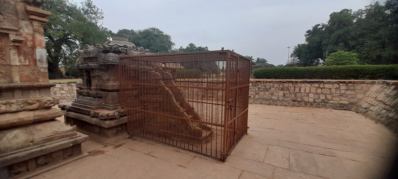 The caged steps beside the temple