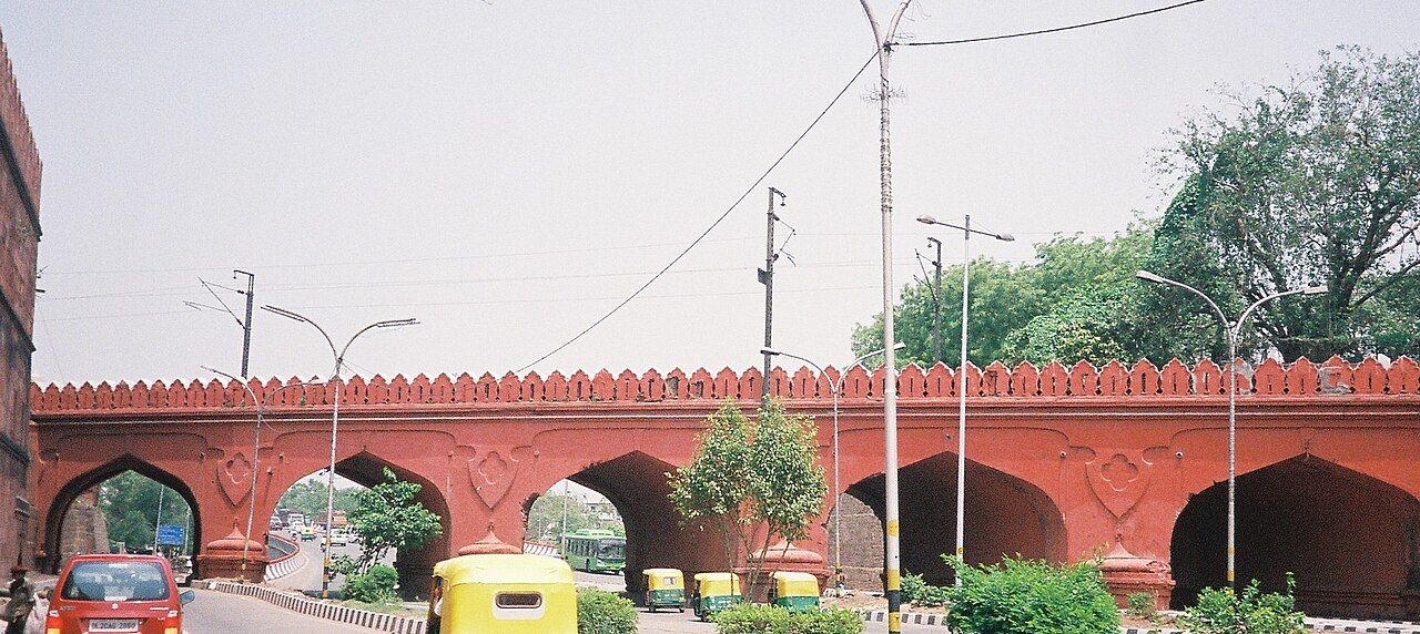 Arch bridge on the Ring Road, where the river once flowed