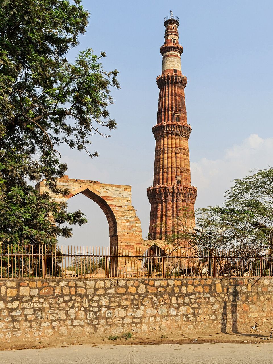 Qutb Minar, Mehrauli