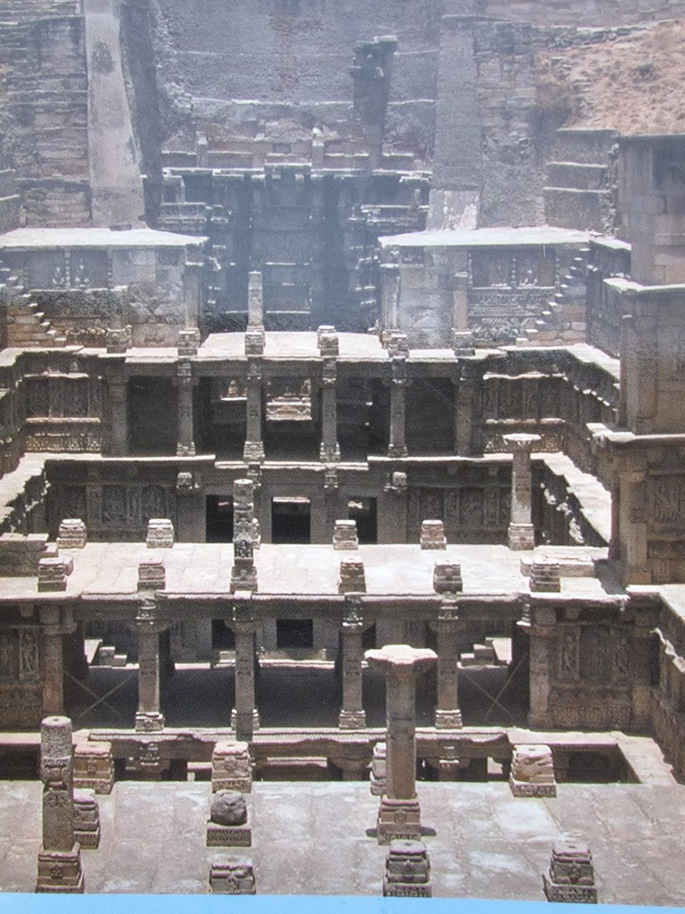 The levels of the stepwell